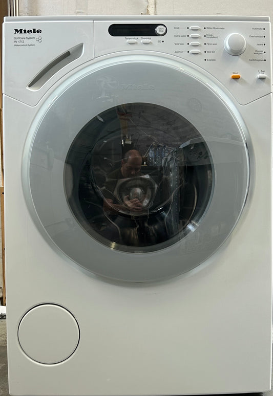 Miele softcare system w1713 wasmachine 
A++ 8kg